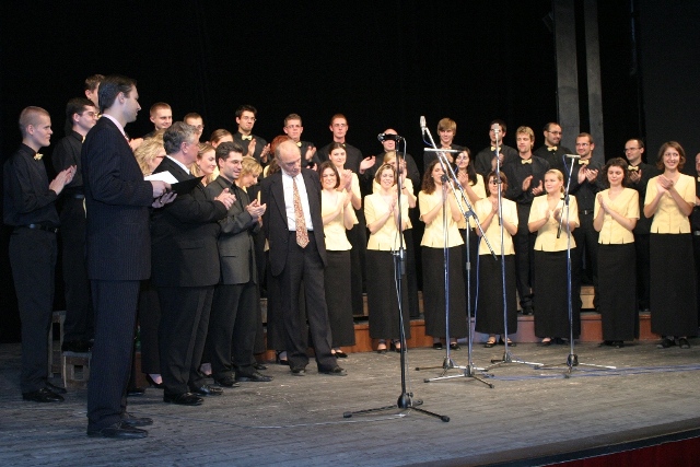 Krst CD, 2004